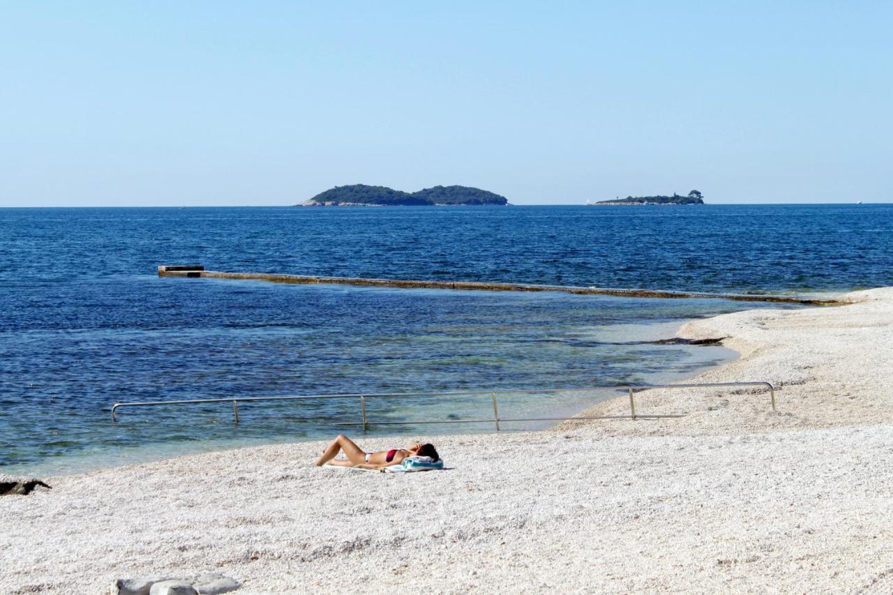 Apartment Apartments By The Sea Rovinj - 3373 Rovinj